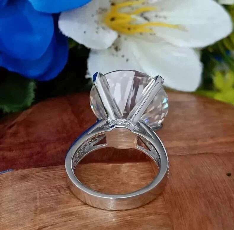 RARE 18.00 Ct Certified White Diamond Round Cut Solitaire Ring In 925 Silver