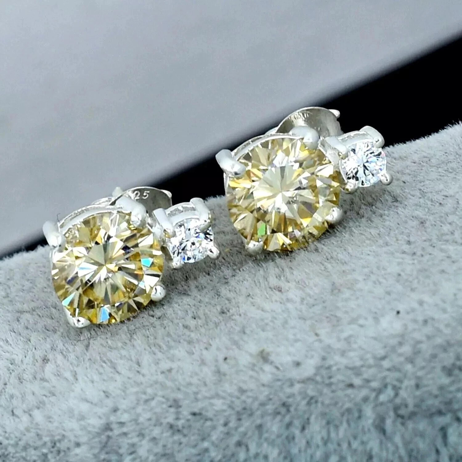 5 Ct. Treated Round Champagne Color Diamond Earring In 925 Silver Certified