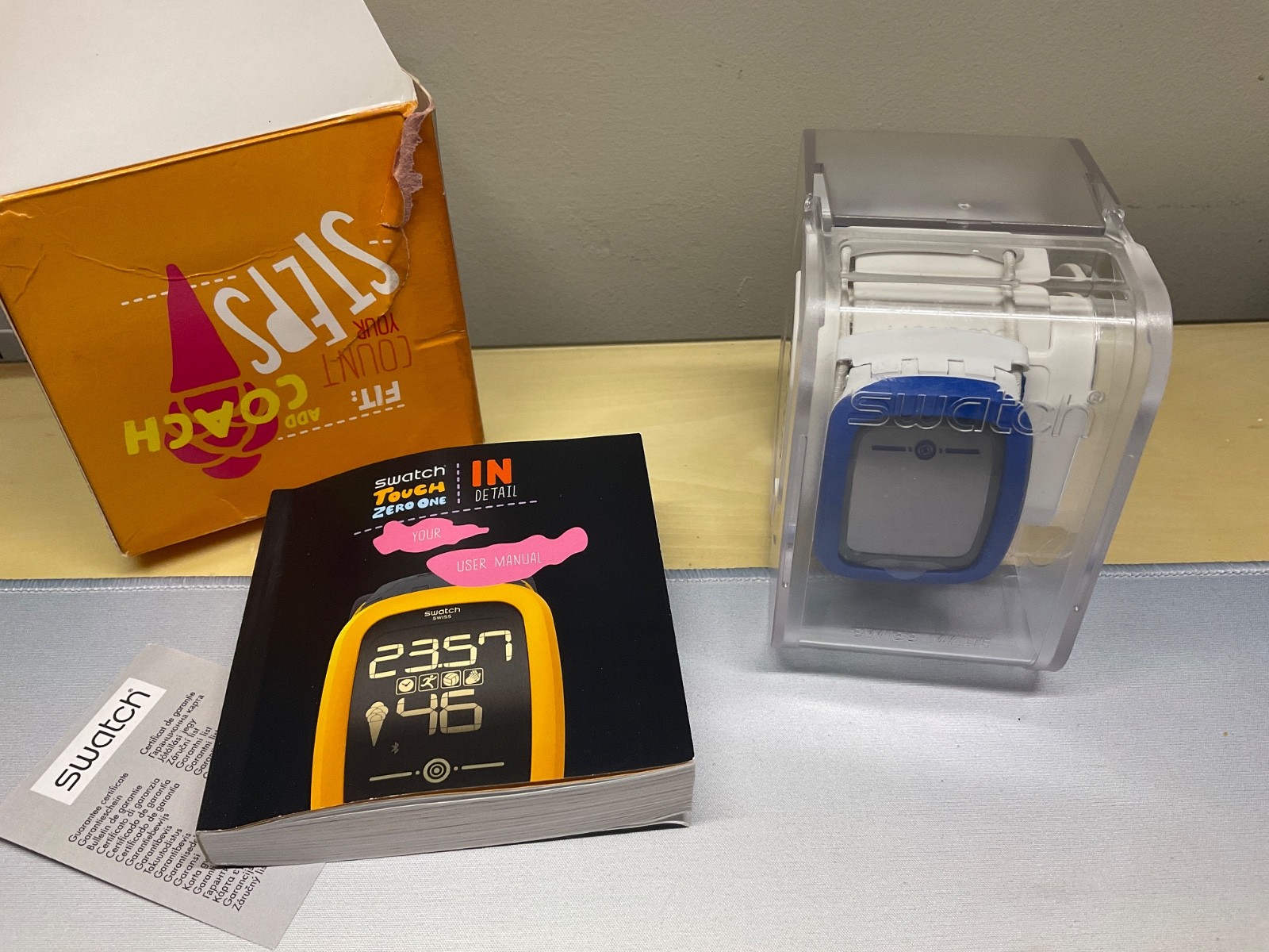 SWATCH Touch Zero One 2015 – SUVW102B – – New