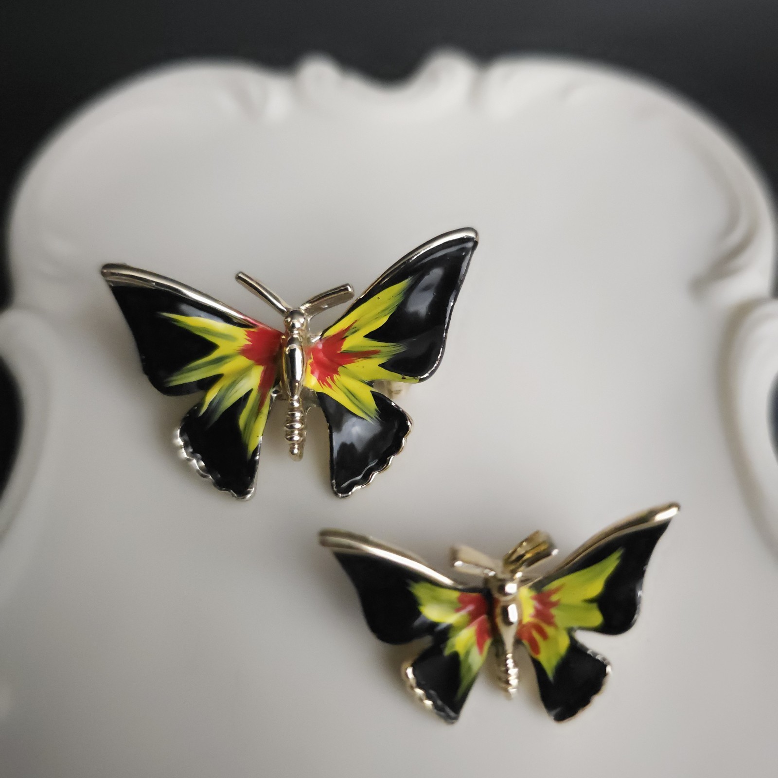 Vintage Black Yellow Red Enamel Butterfly Scatter Pins Brooch Set 2 Whimsy Fairy