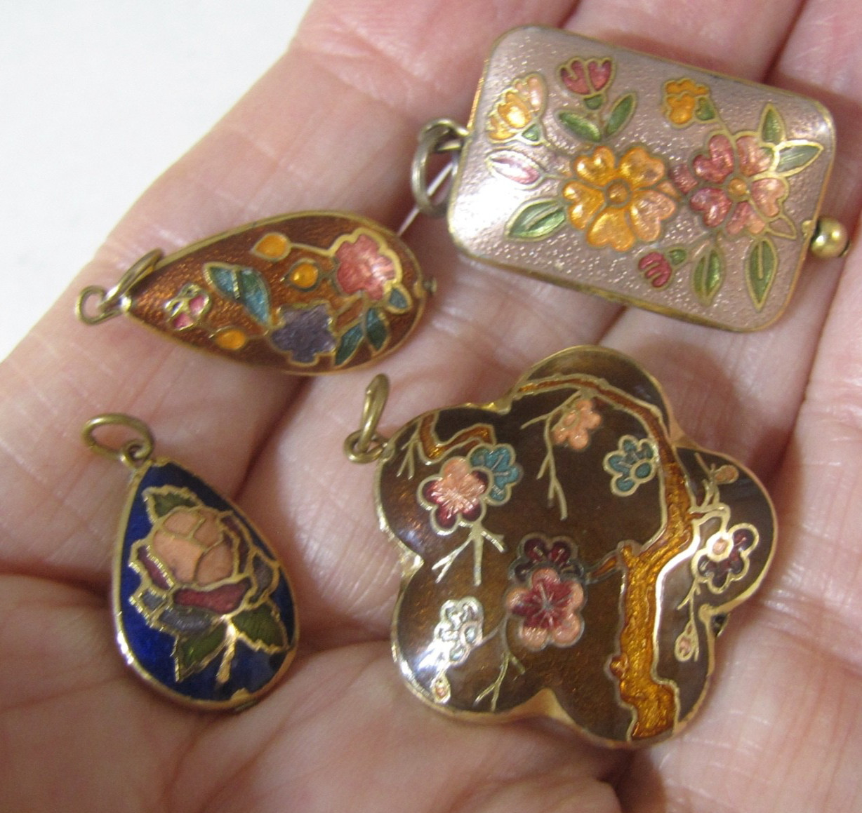 Vintage Cloisonne Pendant Lot 4 Floral Asian Charms Double Side Enamel Gold Tone