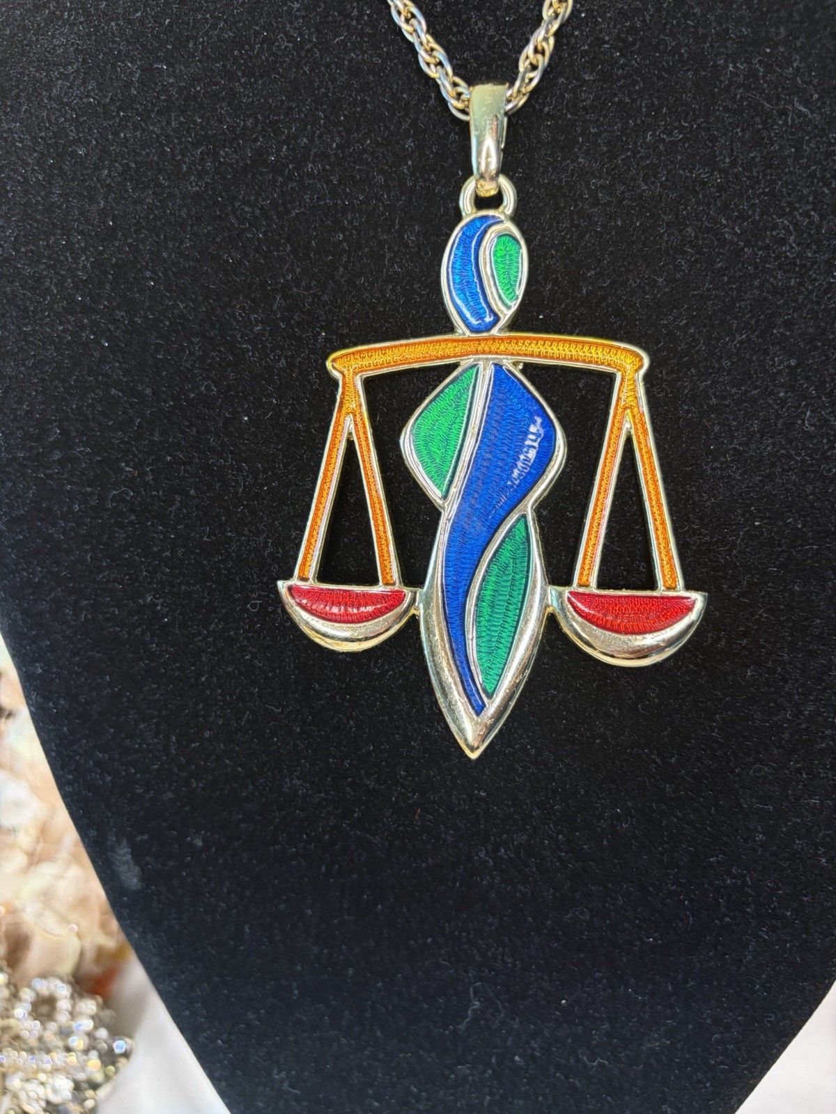 Libra Capri Large Pendant Enamel Scales Astrology Goldtone chain Necklace Ex Con