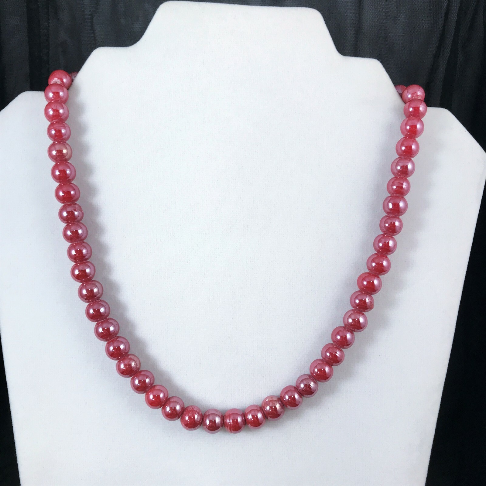 2 Pcs – Red and Blue Glass Necklace Vintage Retro Simple Chic Business Casual