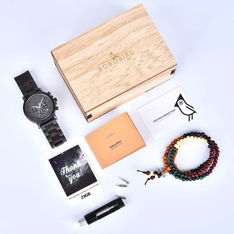 Elegant Men’s Wooden Watch with Engraved Affectionate Words – Timeless Gift