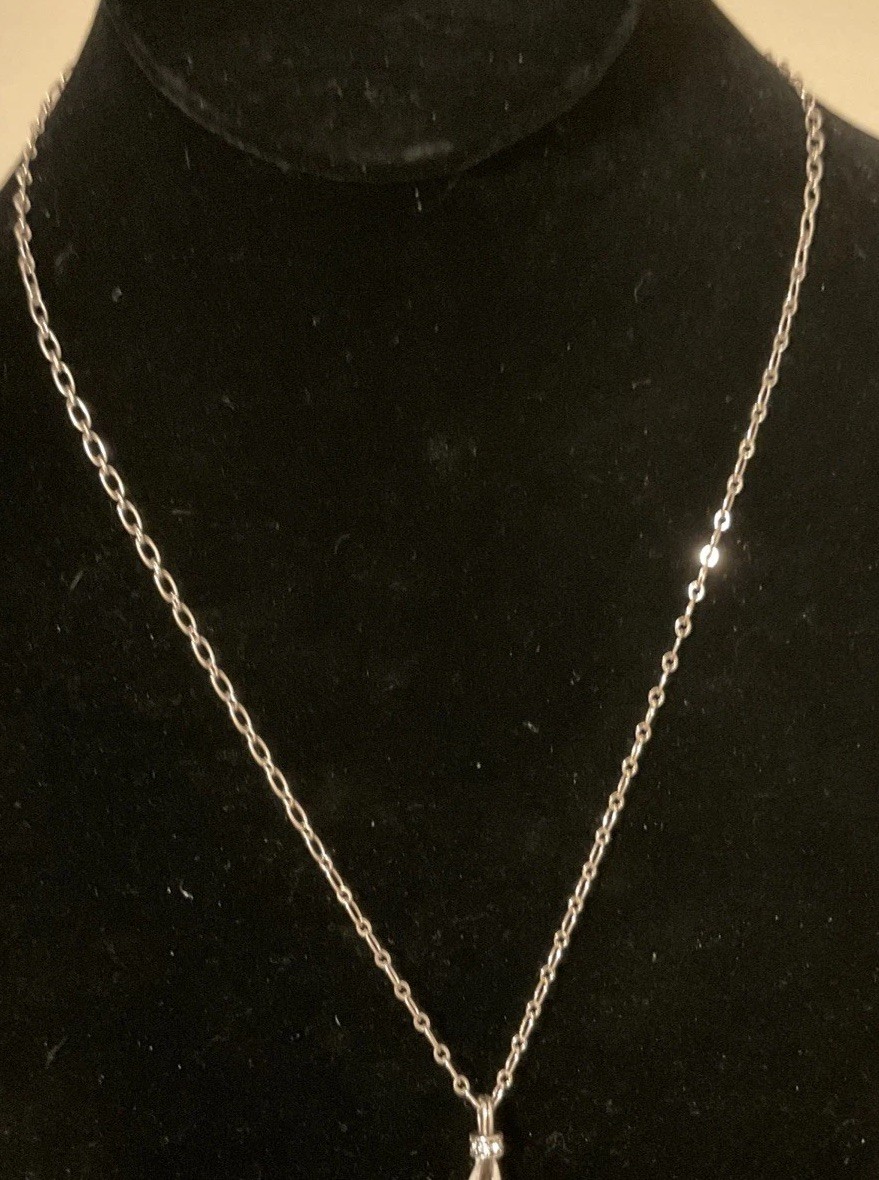 BRIGHTON NWT BEACHCOMBER WHITE ENAMEL CRYSTAL SHELL PENDANT NECKLACE RP:$78.