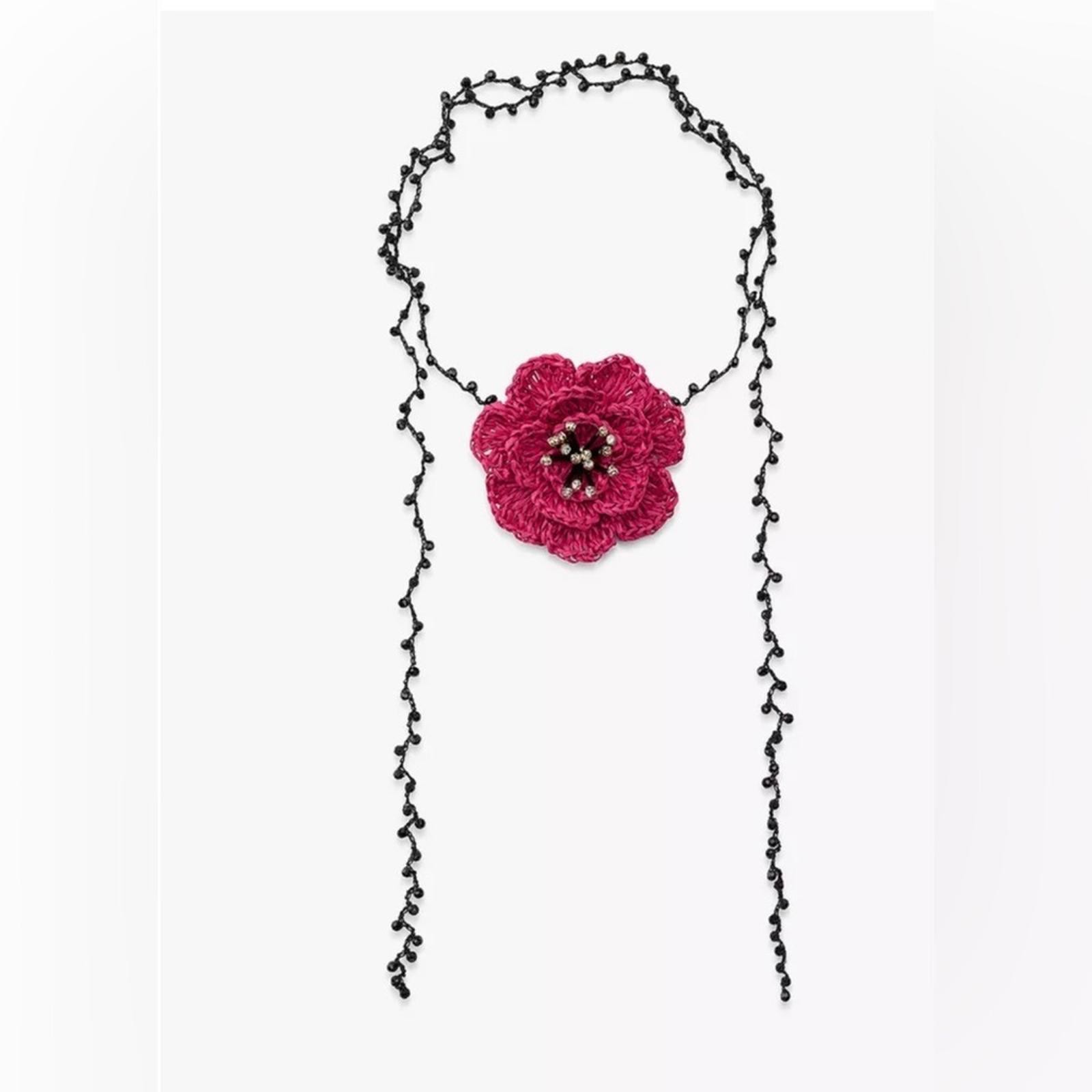 Zara RAFFIA FLOWER NECKLACE