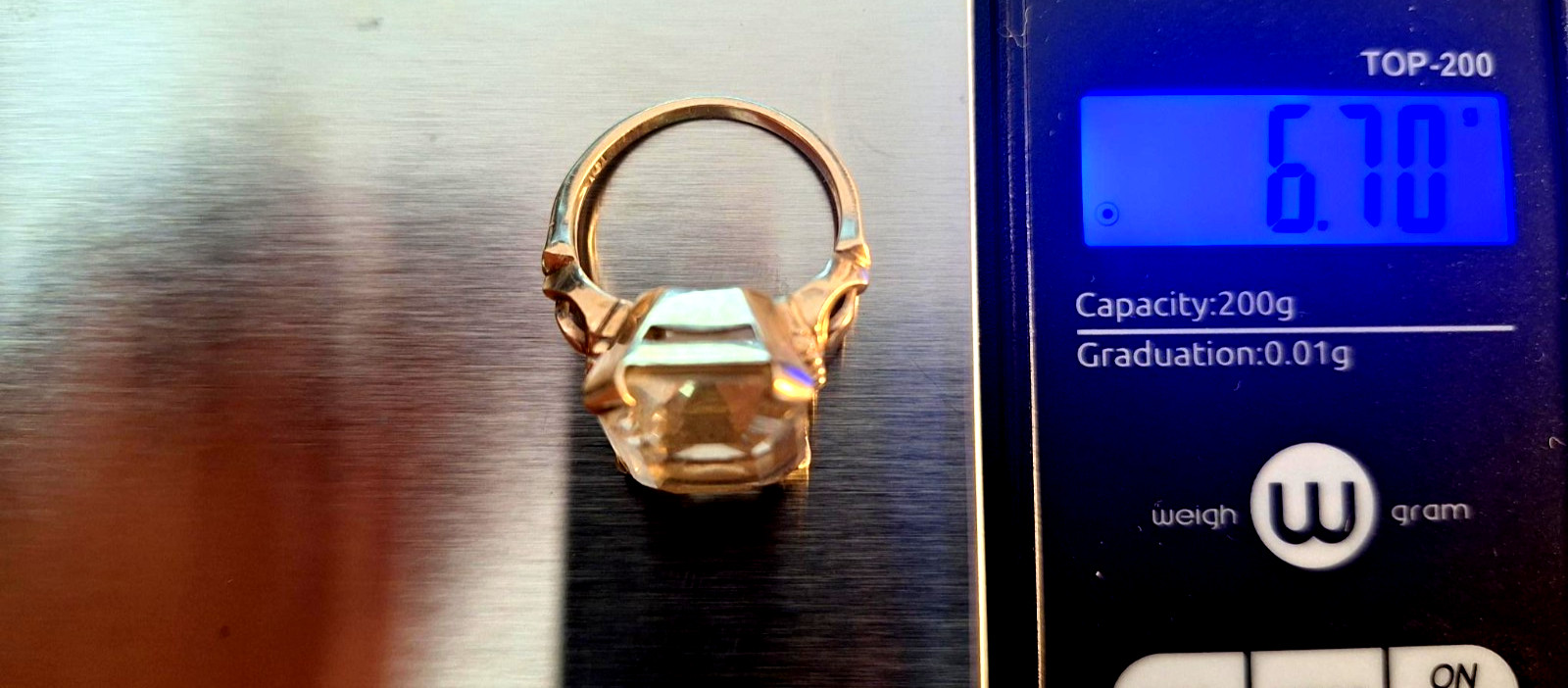 5 Gold Rings (10k & 14K) with stones & diamonds