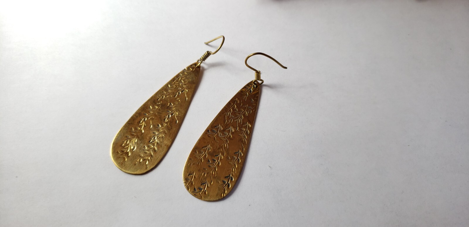 Handmade Southeast Asia Cambodia Ethnic Plant design and teardrop shape Earrings