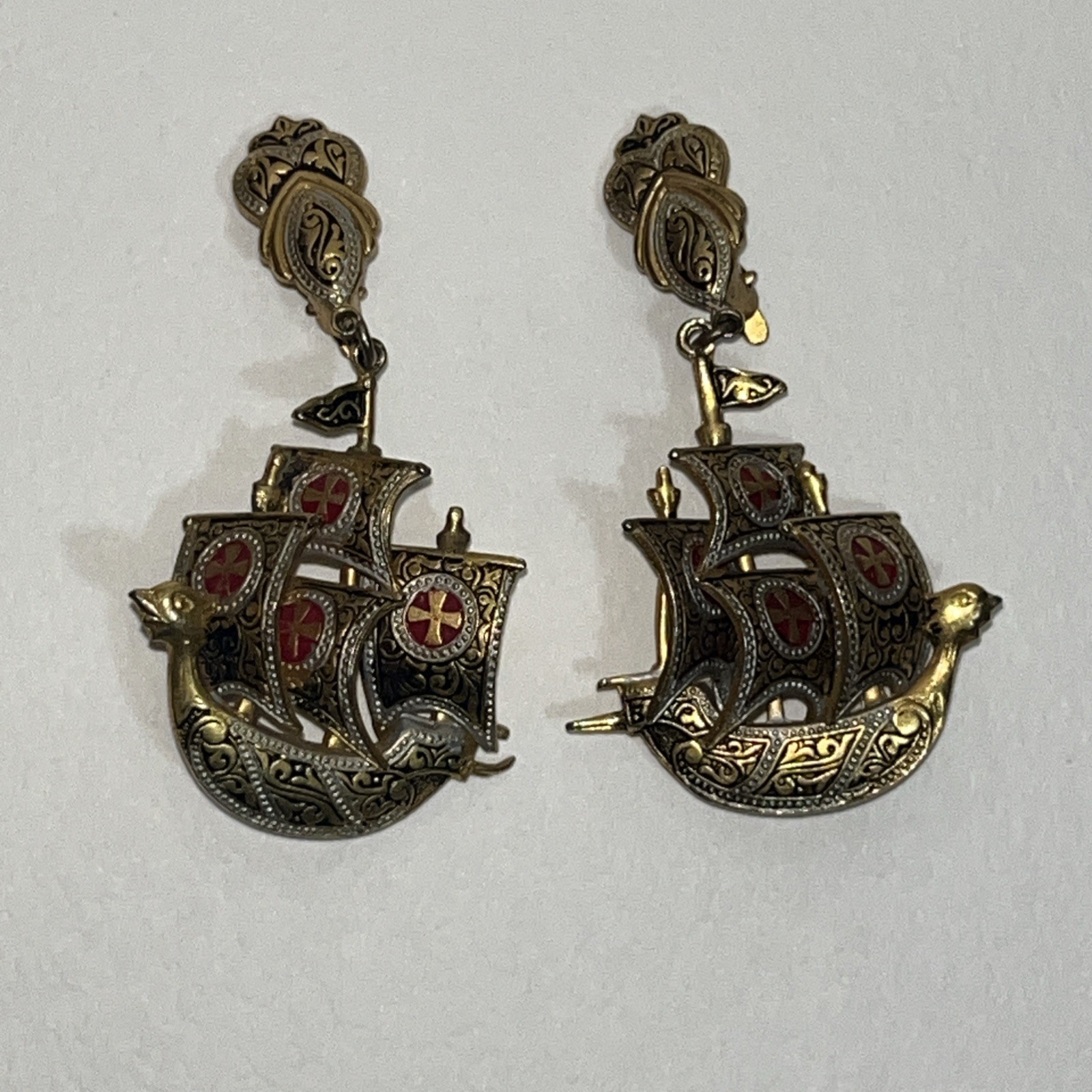 Vintage Sailing Ship Earrings Clip-on Carrack Pirate Templar Nautical Beautiful