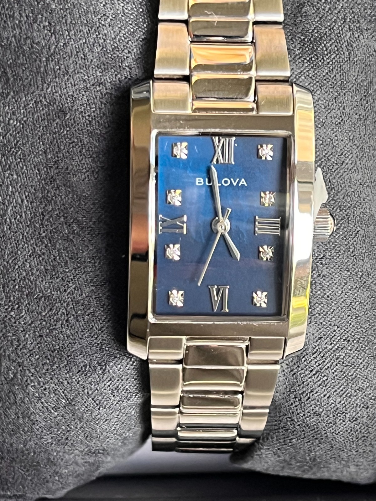 Excellent – Bulova Classic Blue Abalone Diamond Ladies Tank Watch 96P262 Quartz