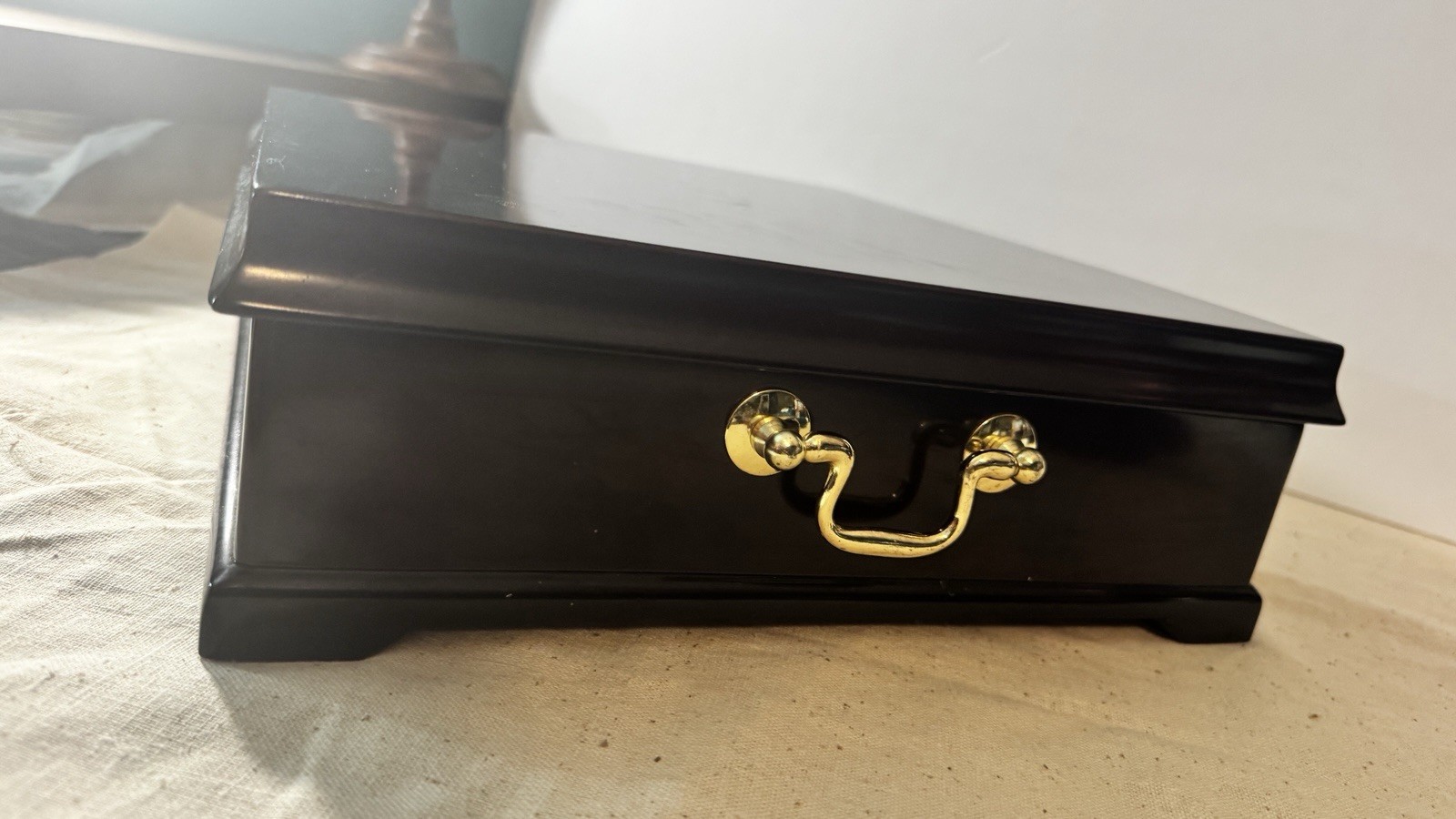 Bombay Company Tea Chest Cherry Wood Jewelry Box 1994 XX Made in Korea