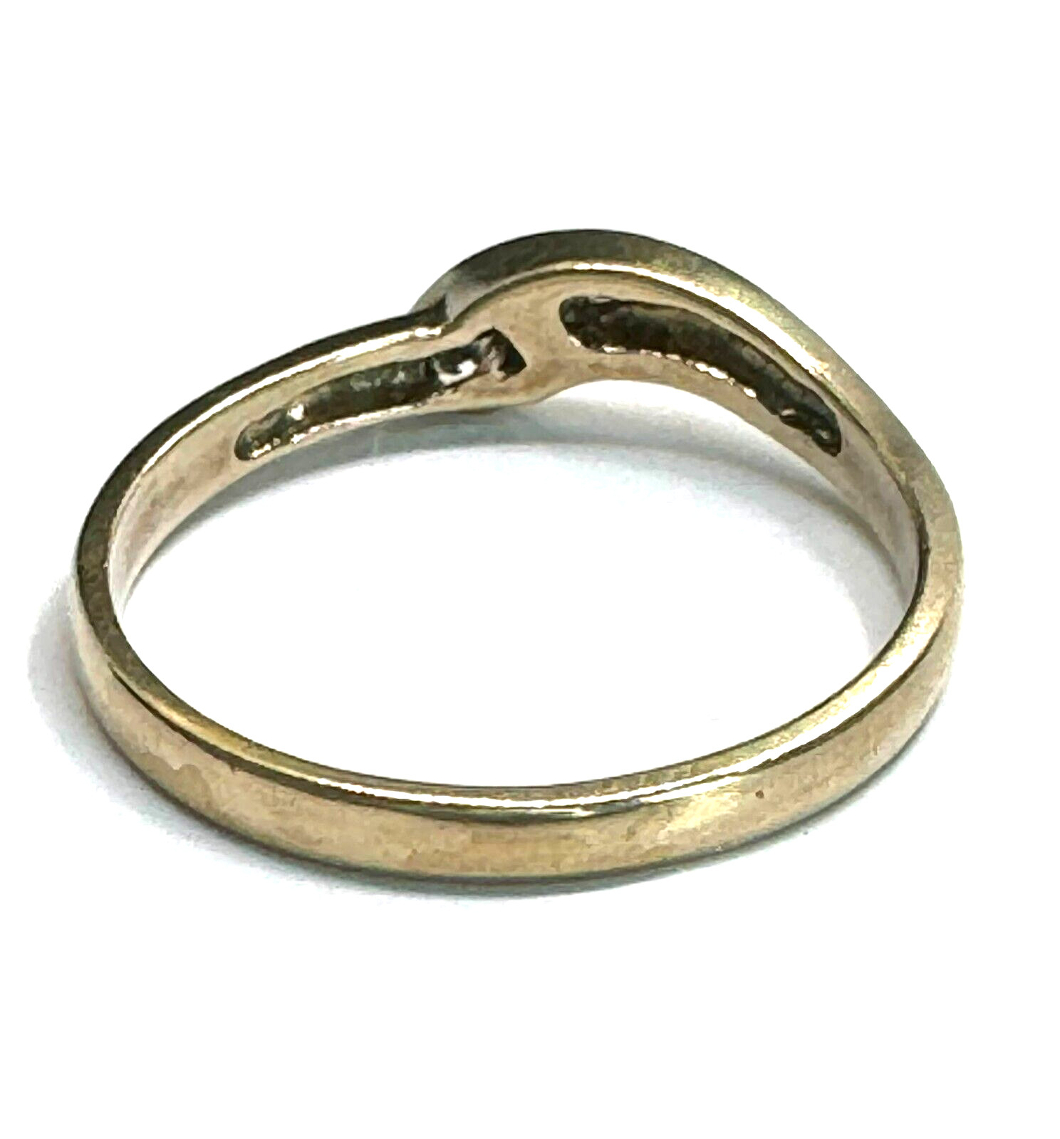 1OK YELLOW GOLD AND COLORLESS GEMS RING SIZE 7