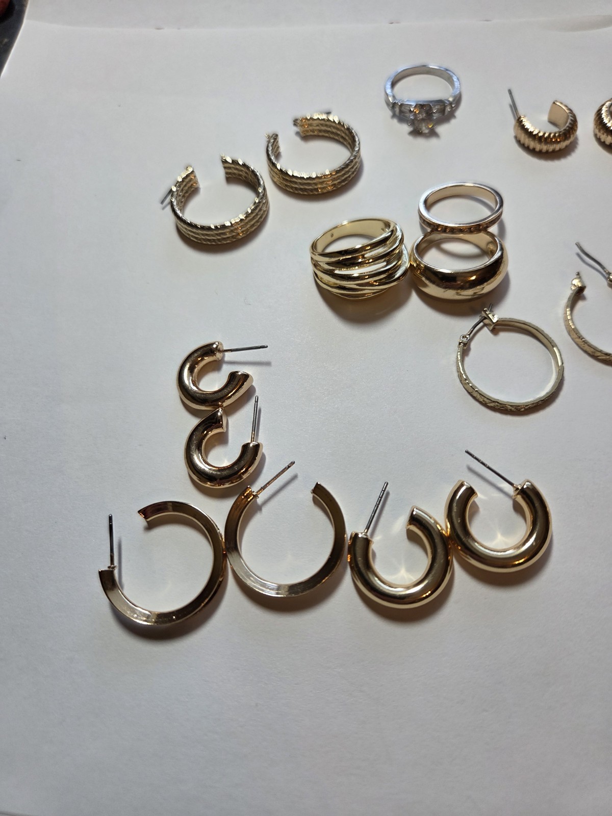 Gold Costume Jewlery Lot Earrings Rings