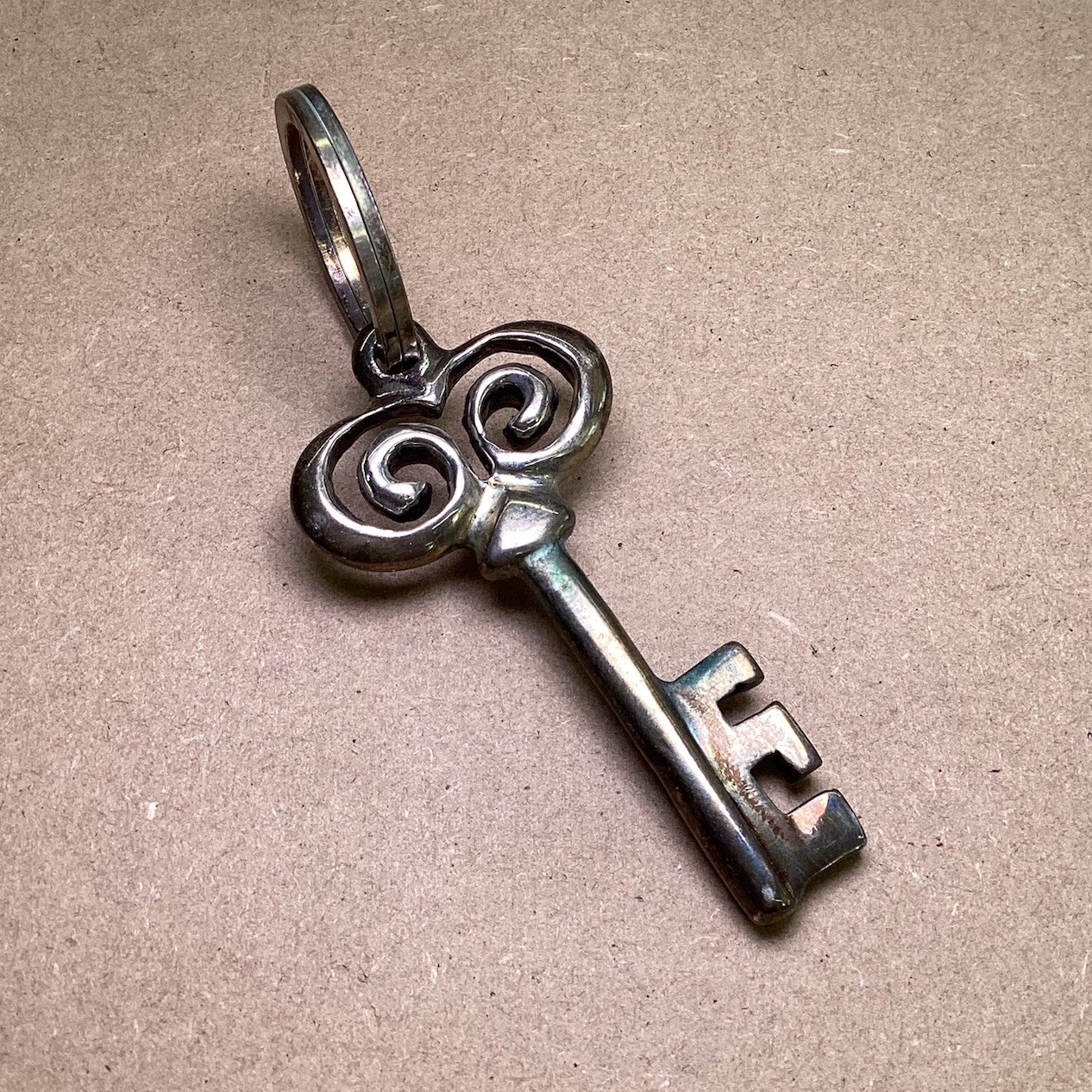 Robert Lee Morris RLM Studio 925 Sliver Skeleton Key Pendant 1.2oz 2 5/8in