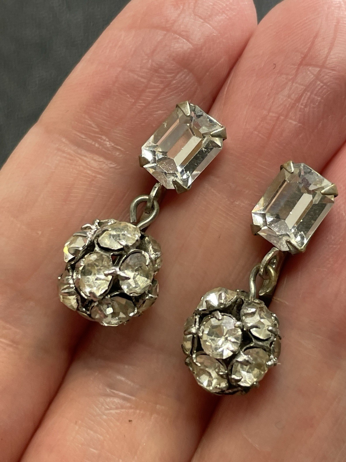 Vintage 1” High End Crystal Rhinestone Ball Silver Tone Screw Back Earrings