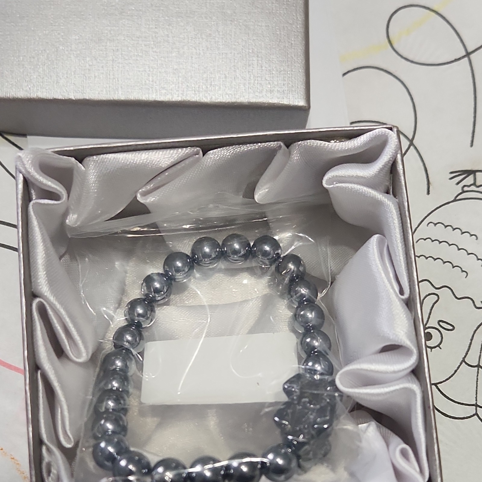 TeraHerz Silver Tone Hematite Round Beaded Stretch Charm Bracelet No Clasp