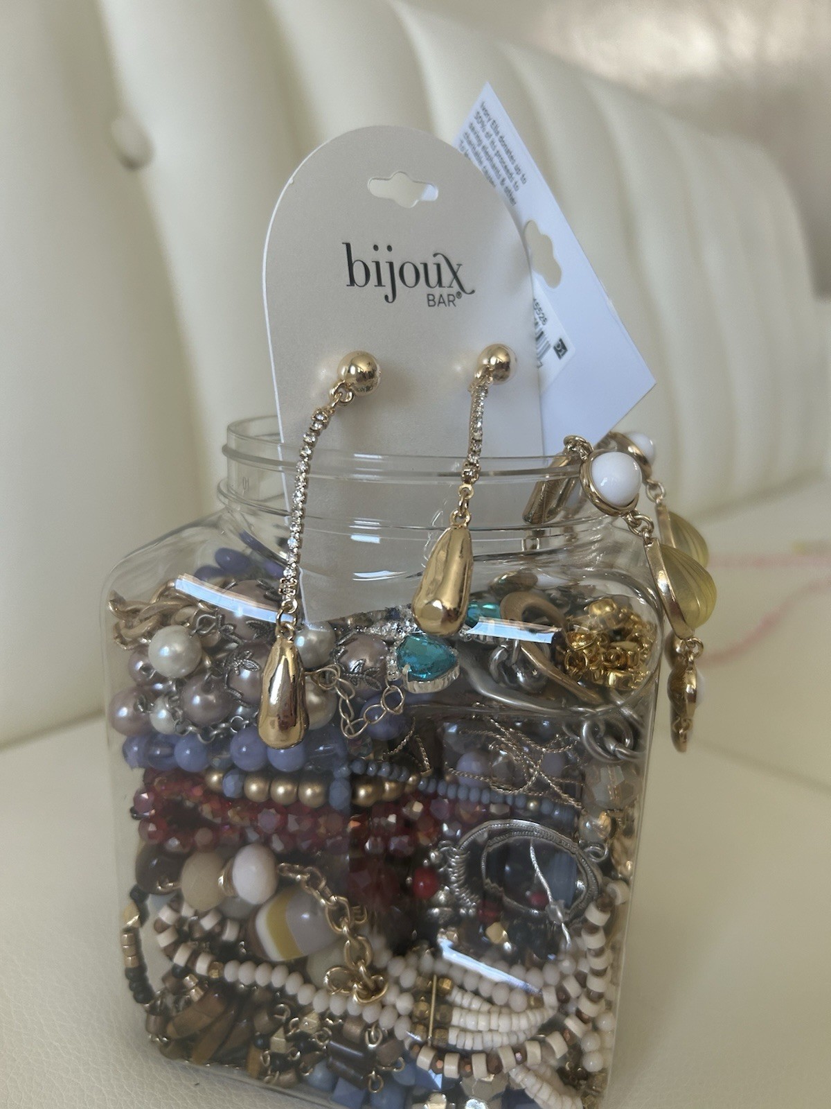 Mixed Costume Jewelry Lot – Necklaces, Bracelets, Earrings & Charms | 956g (2.1