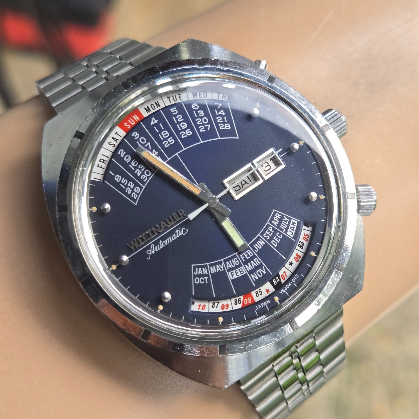 Vintage Wittnauer 2000 Men’s Automatic watch W102 perpetual calendar 1970s