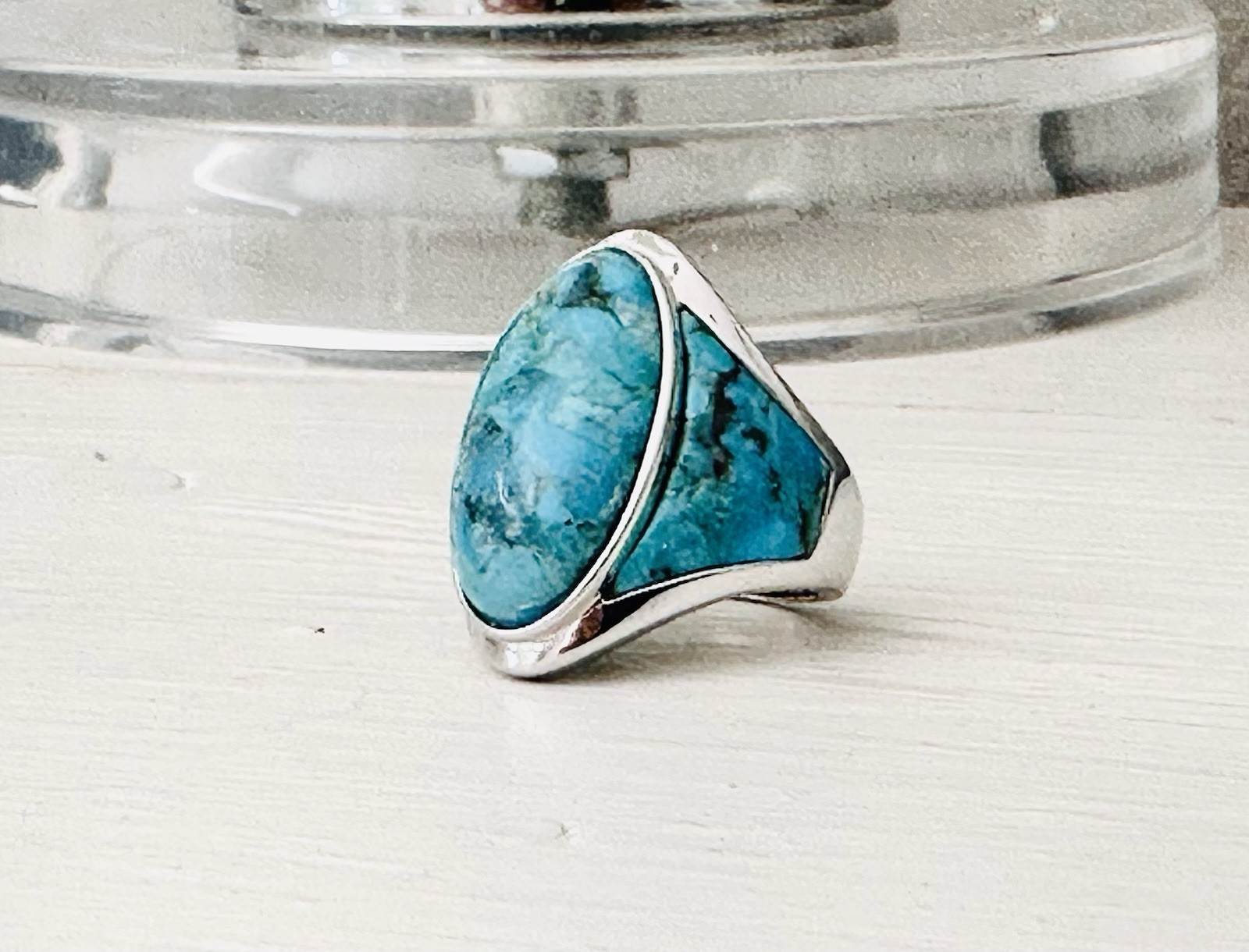 Desihner Southwest STYLE Sterling Silver 925 Turquoise Ring Bold Signed