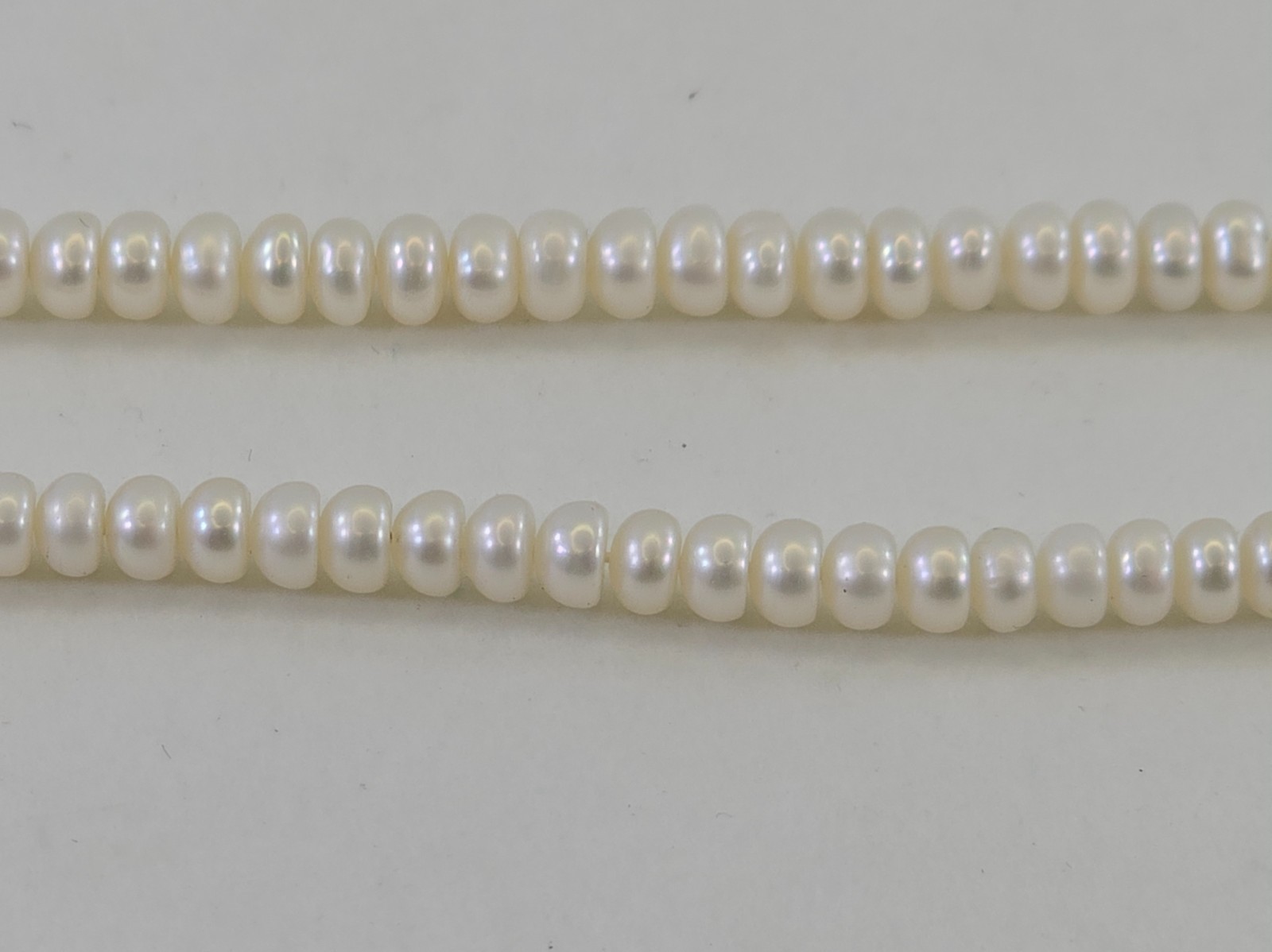 14k Yellow & White Gold Pearl Beaded Strand w/ Pendant Necklace – 16 Inches