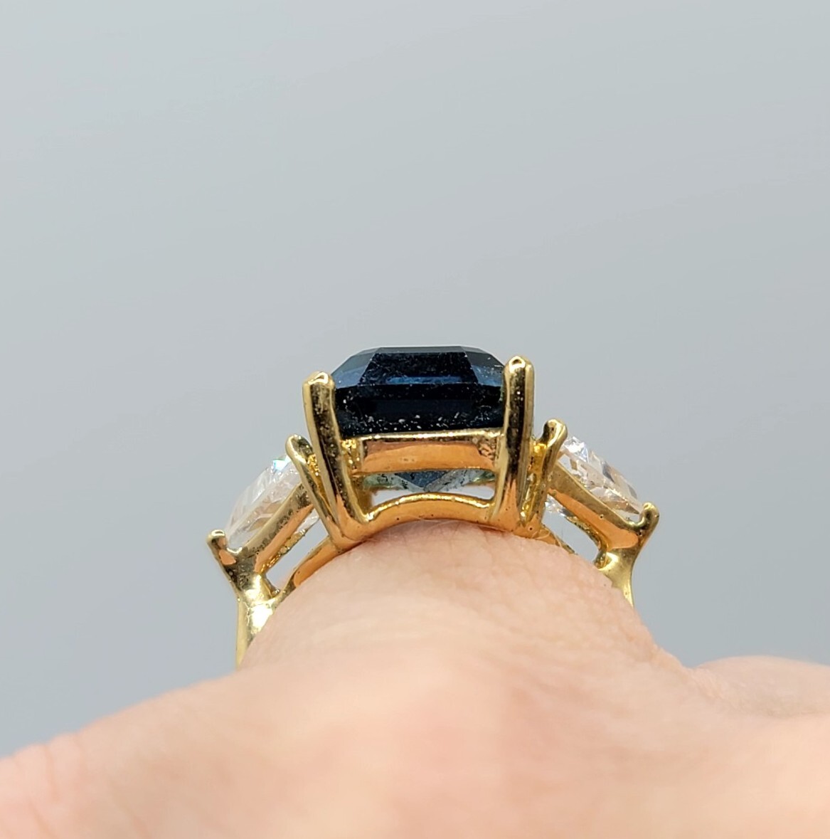 Vtg Sz 6 Ring Blue Clear Cubic Zirconia Signed 18KGE Gold Electroplated Jewelry