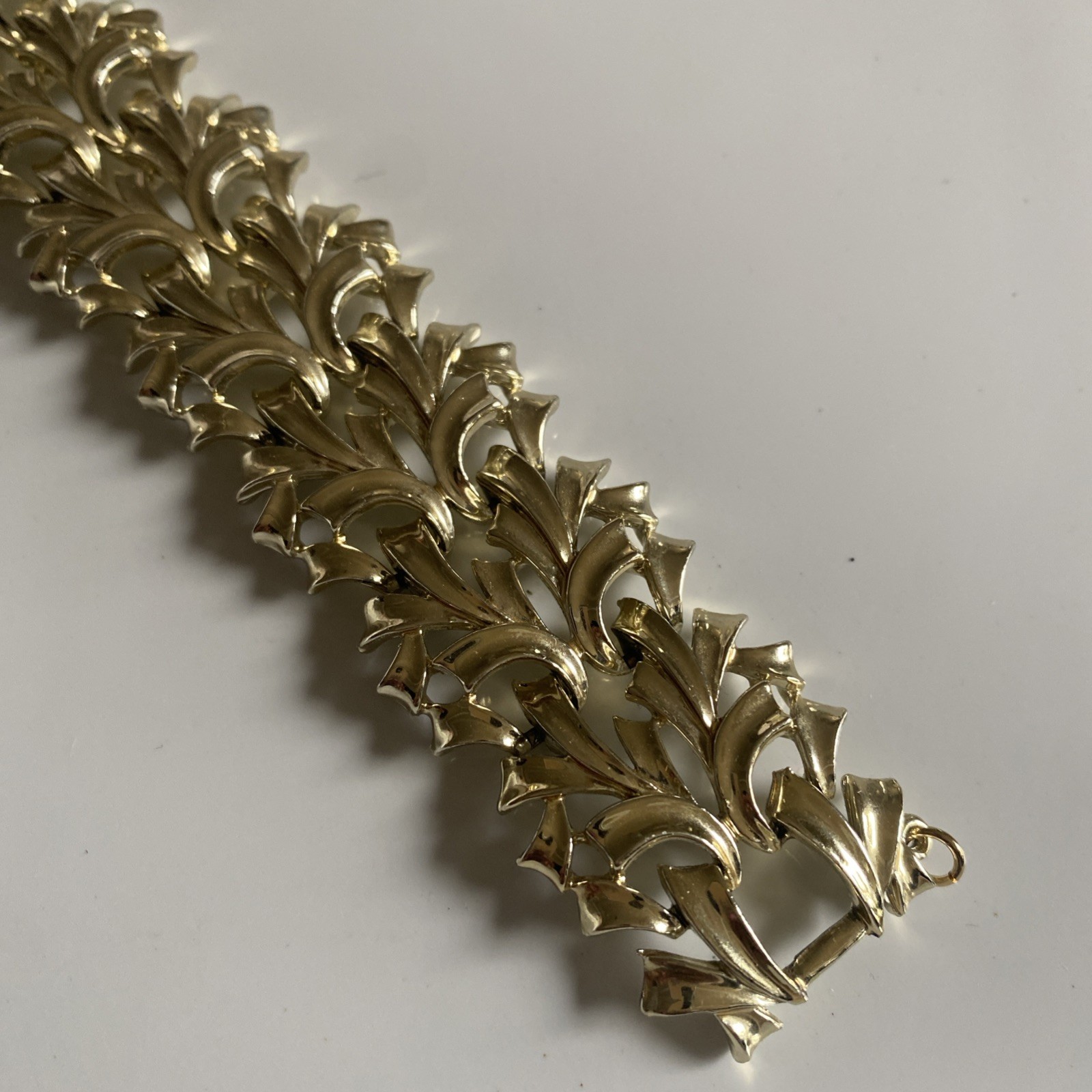 Vintage Estate Coro Pegasus Bracelet With Safety Clasp