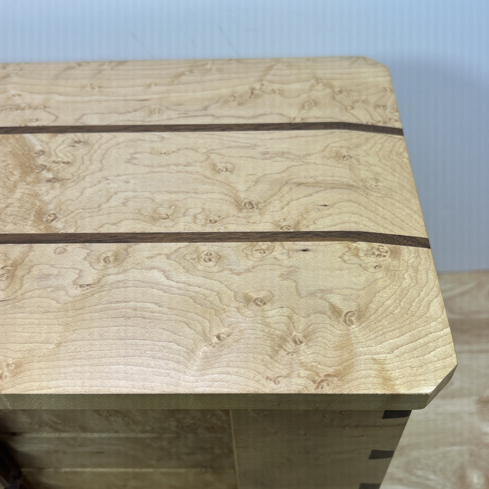 Jewelry Box Handmade Artisan Birdseye Maple Walnut Accent Inlay Lined Dovetail