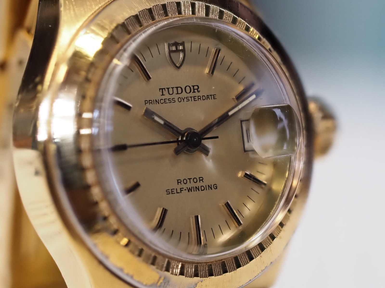 Tudor Princess Oysterdate 26mm 9301/3 Gold Plated Champagne Dial 1974