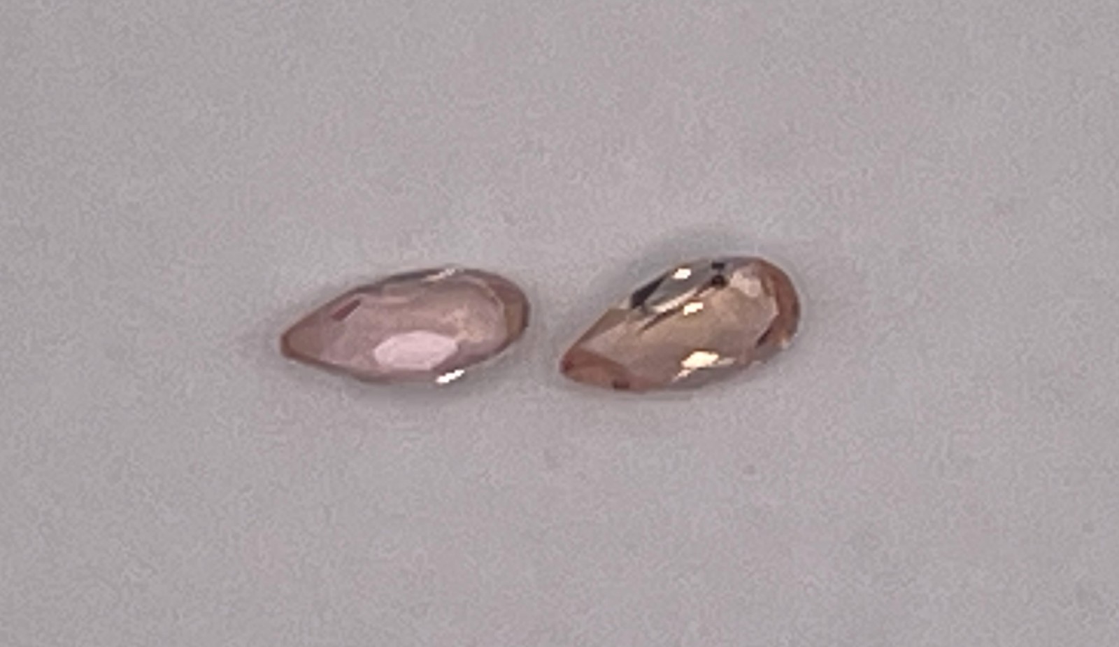 Imperial Topaz 0.80 Ctw Pair Clarity IF Pear Cut Light Pink Brazil I046