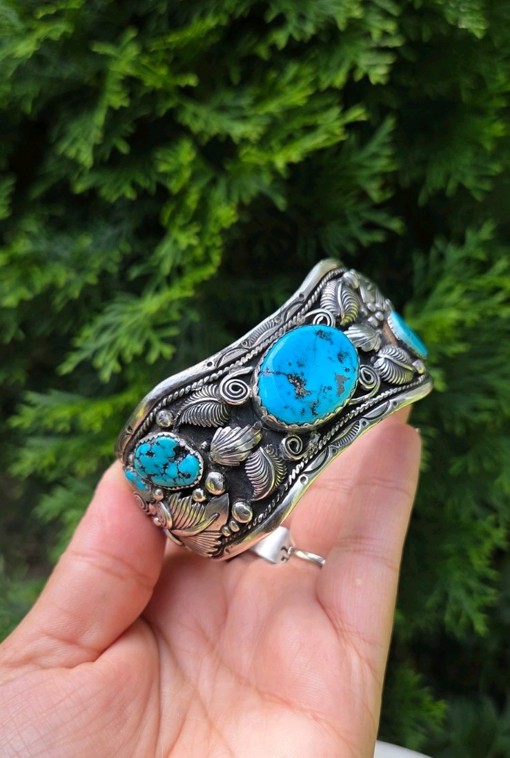 vintage handmade Navajo sterling silver sleeping beauty turquoise cuff bracelet