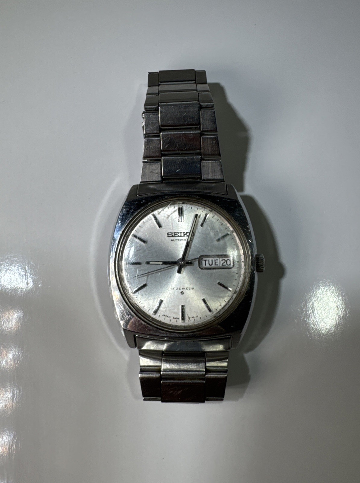 Vintage Seiko 5 Automatic Men’s Watch Day/Date Japan 6309-8089 Glass Scratch