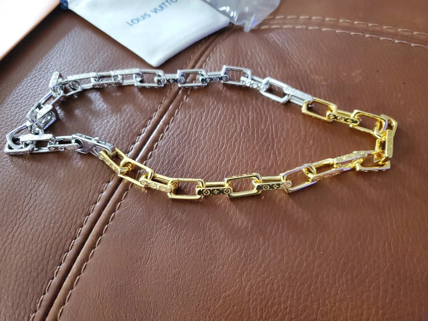 LOUIS VUITTON 20″ Chain Monogram Chain MENS Colorful Beautiful Unworn 2 Tones