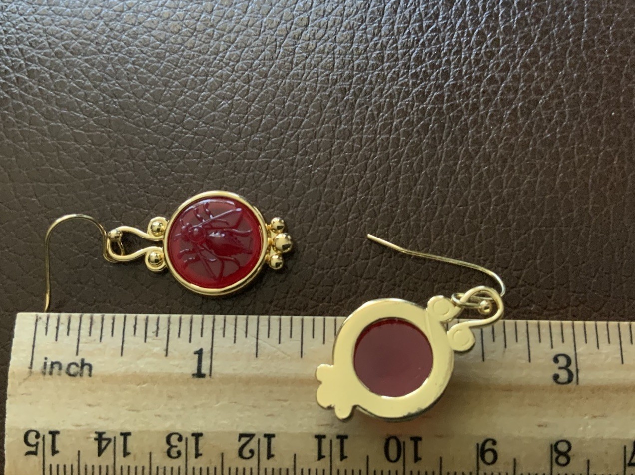 Museum Intaglio Bee Earrings Gold VTG Insect Bug Antique Boho Cottagecore Carved