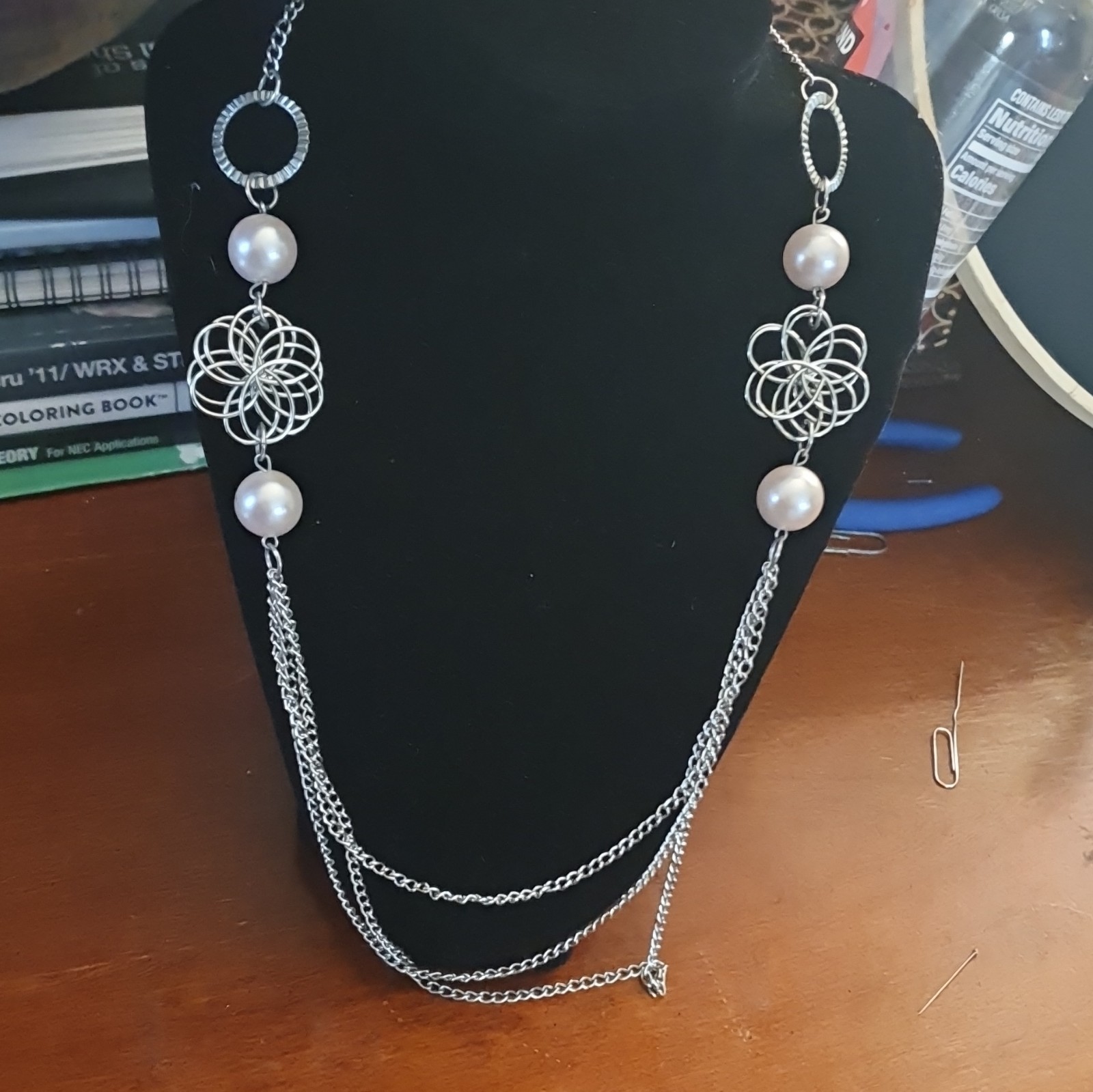 Silver Tone Layered Cable Chain Necklace Faux Pearl Beads Flower Pendant Lobster