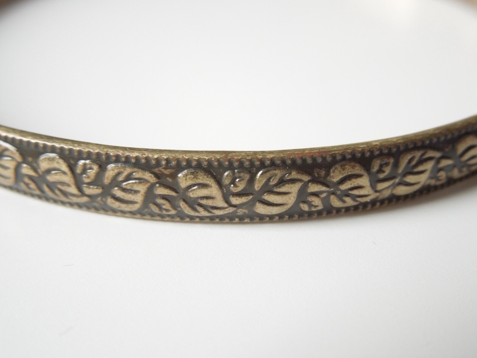 Bracelet Arm Jewelry Leaf Design Fashion Jewelry 13.9 G/Ø 6.6 Cm/B:0.5 Cm
