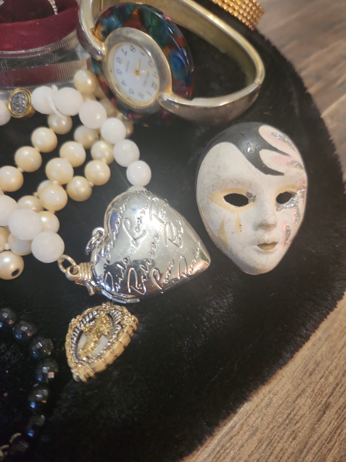 Native,Vintage & Contemporary mixed jewelry lot (28) Piece