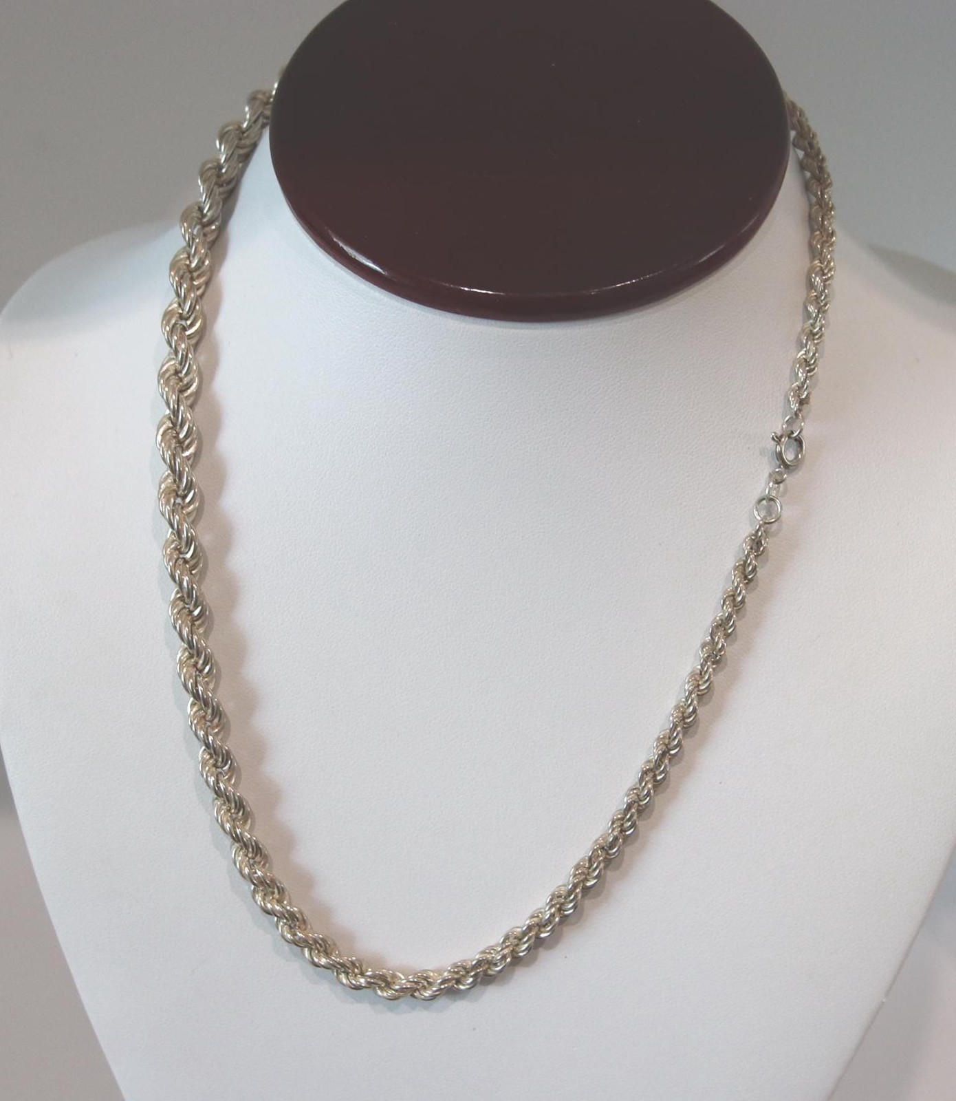 Vintage Sterling Silver graduating c1960s-70s Necklace 19.7gm 45.5cm 18inc Italy