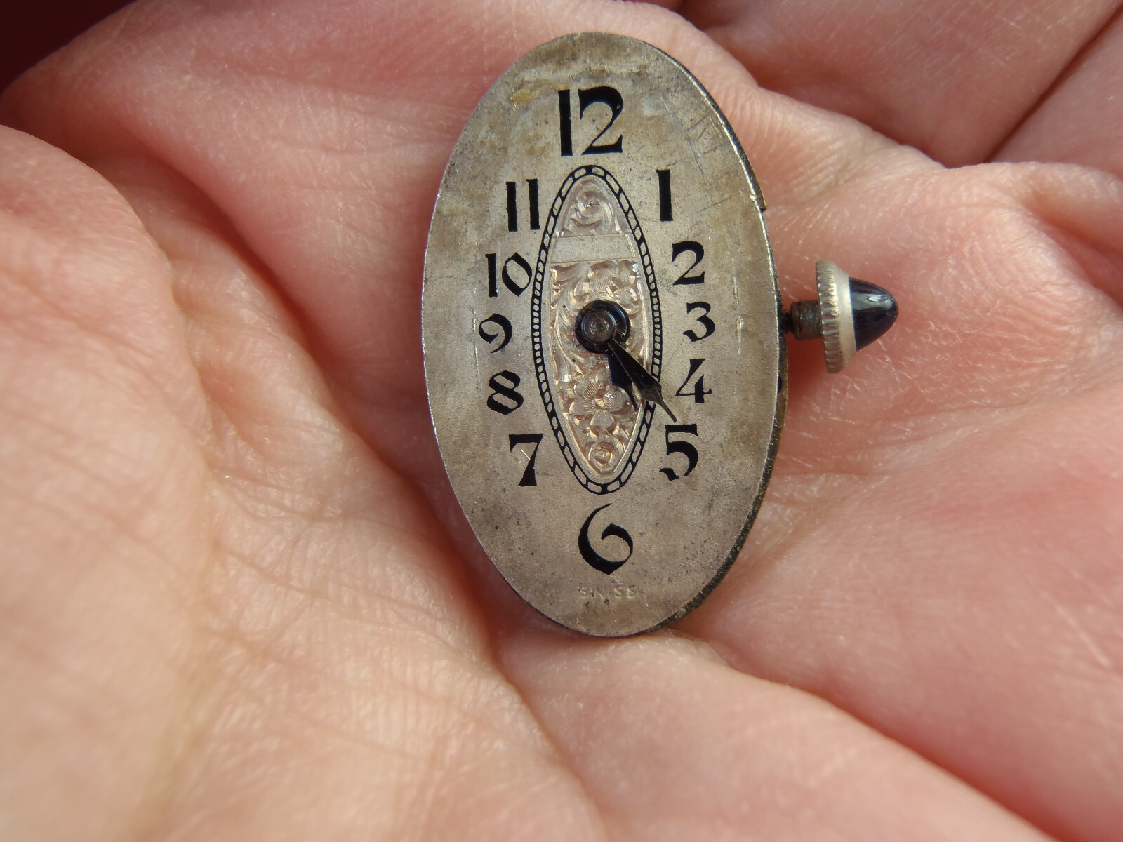 Antique 10 Co Watch Co Movement 15 Jewel Swiss 2 Adj 24 LP 25mm x 15mm For Parts