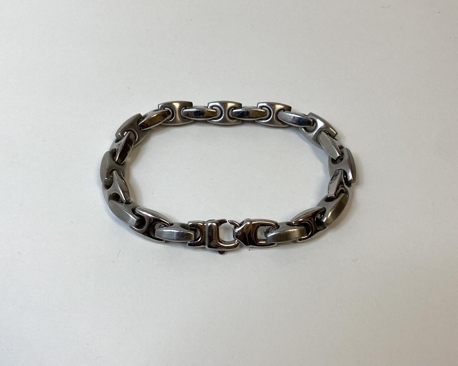 Stainless Steel Chunky Box Link Bracelet 9 In.