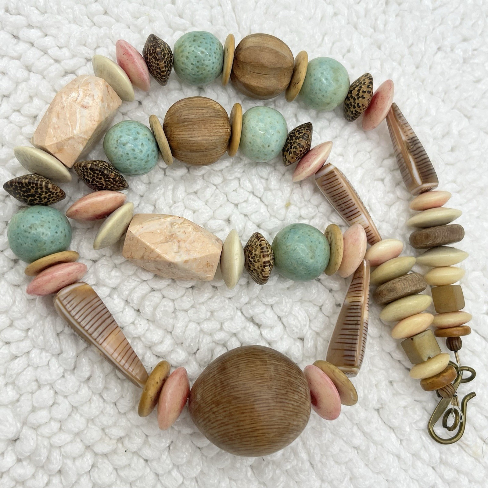Chunky Mixed Bead Necklace Wood Tagua Ceramic Shell Pastel Earth Tone Boho 22″