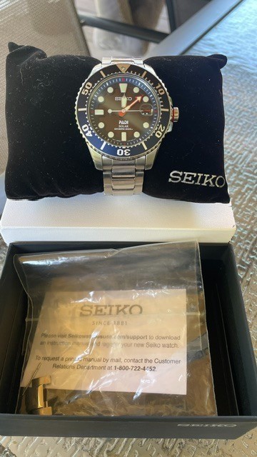 SEIKO Prospex PADI Special Edition Solar Diver; with Original Box