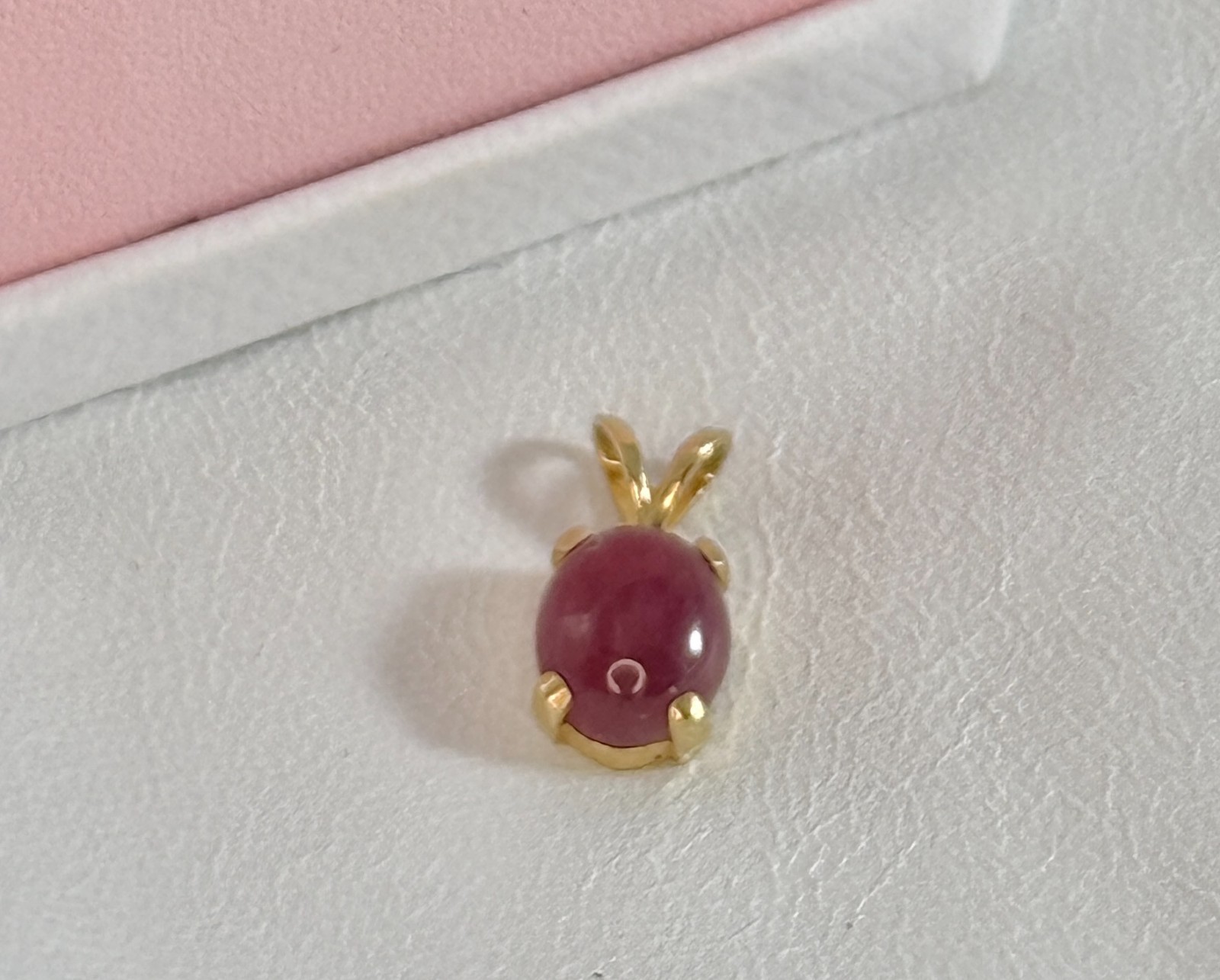 14K Yellow Gold Oval Ruby Cabochon Pendant Vintage Estate Fine Jewelry