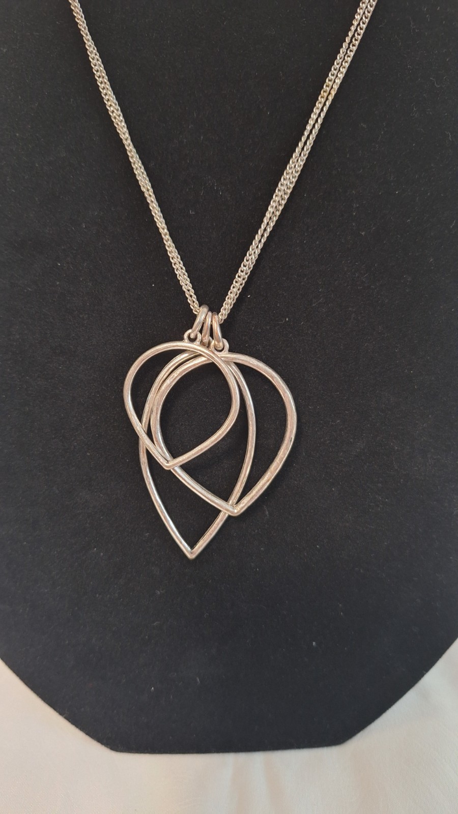 Silver Tone Double Heart Charm Pendant Metal Chain Necklace No Stone