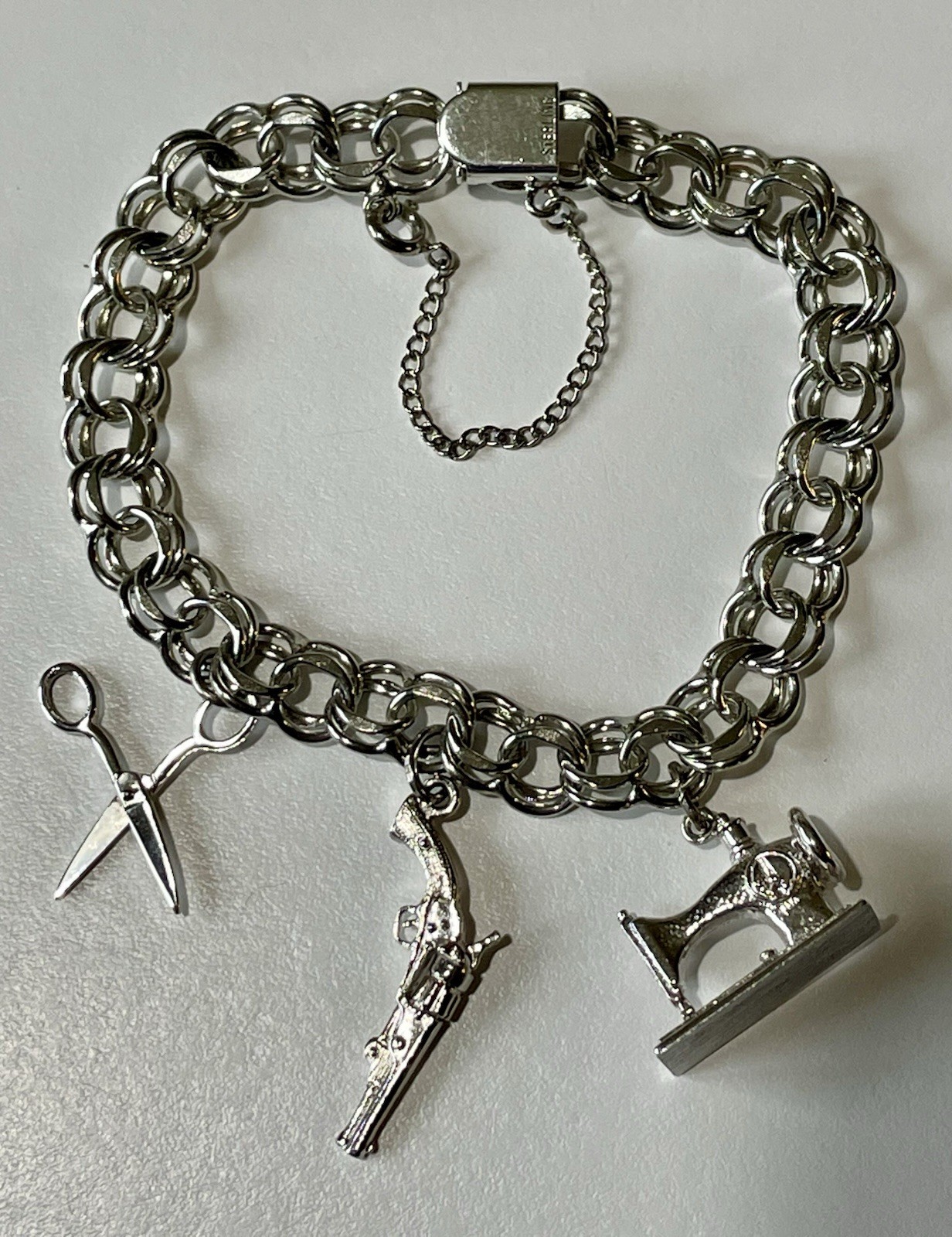 Vtg Sterling Silver Double Link Charm Bracelet 7″ 21g 1950’s Moving Scissors Gun