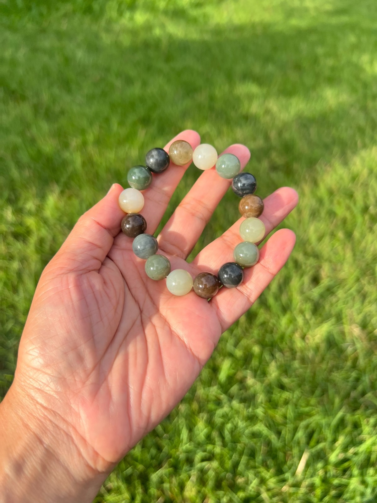 Multicolor Nephrite Jade 11.8mm Bead Bracelet B993