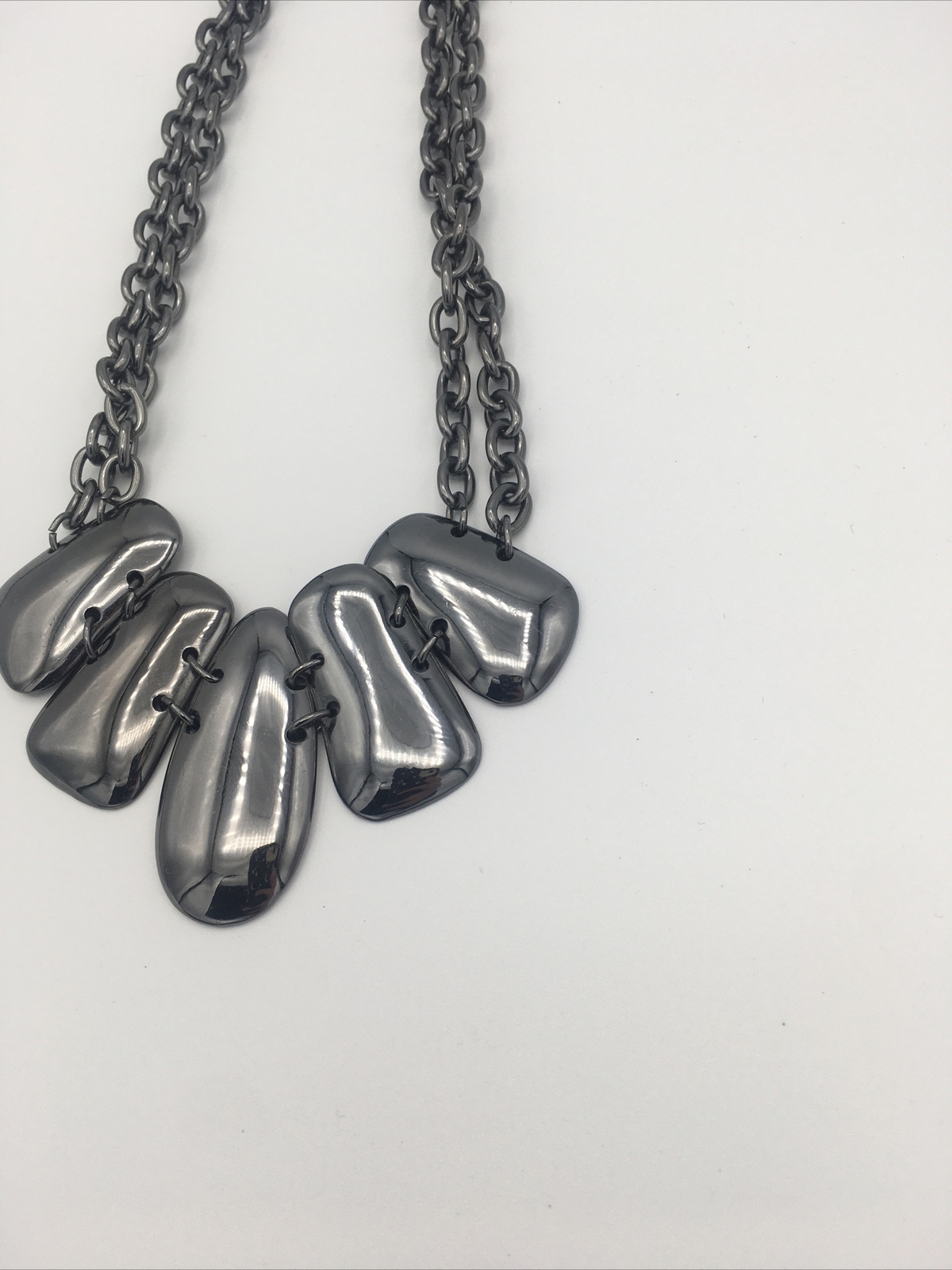 NY Gunmetal Necklace Shiny Charcoal Gray Chain Link Oval Pendants Costume
