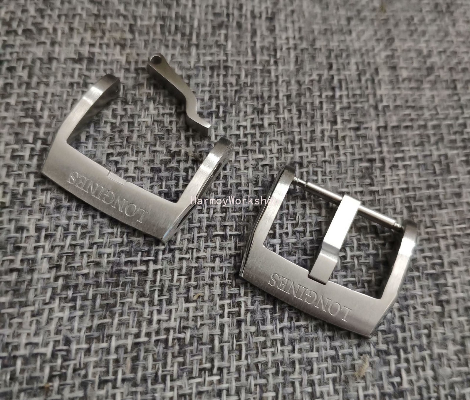 Original Longines Spirit 19mm Silver Clasp Buckle For Straps 19mm at Buckle End