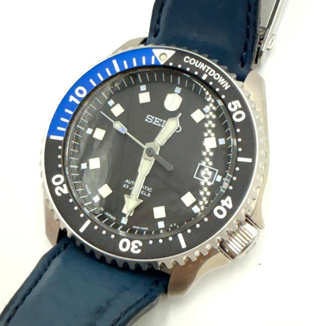 SEIKO 4R35-03B0 Automatic 23 Jewels 42mm Black Dial Black Case Bracelet Watch