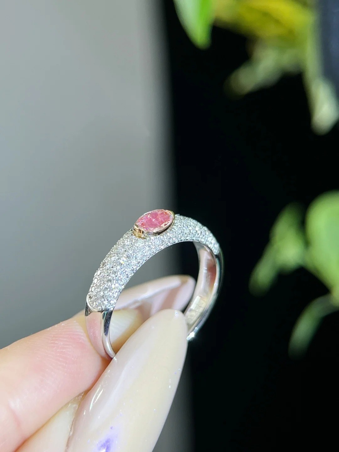 18K White Gold Pink Diamond Ring – 0.29ct Natural Pink Diamond Bridal Set