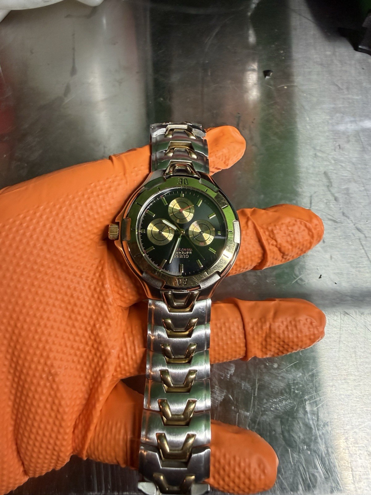 Guess Watch 50M/165FT G85297G Two-Tone Stainless Steel Used￼￼￼